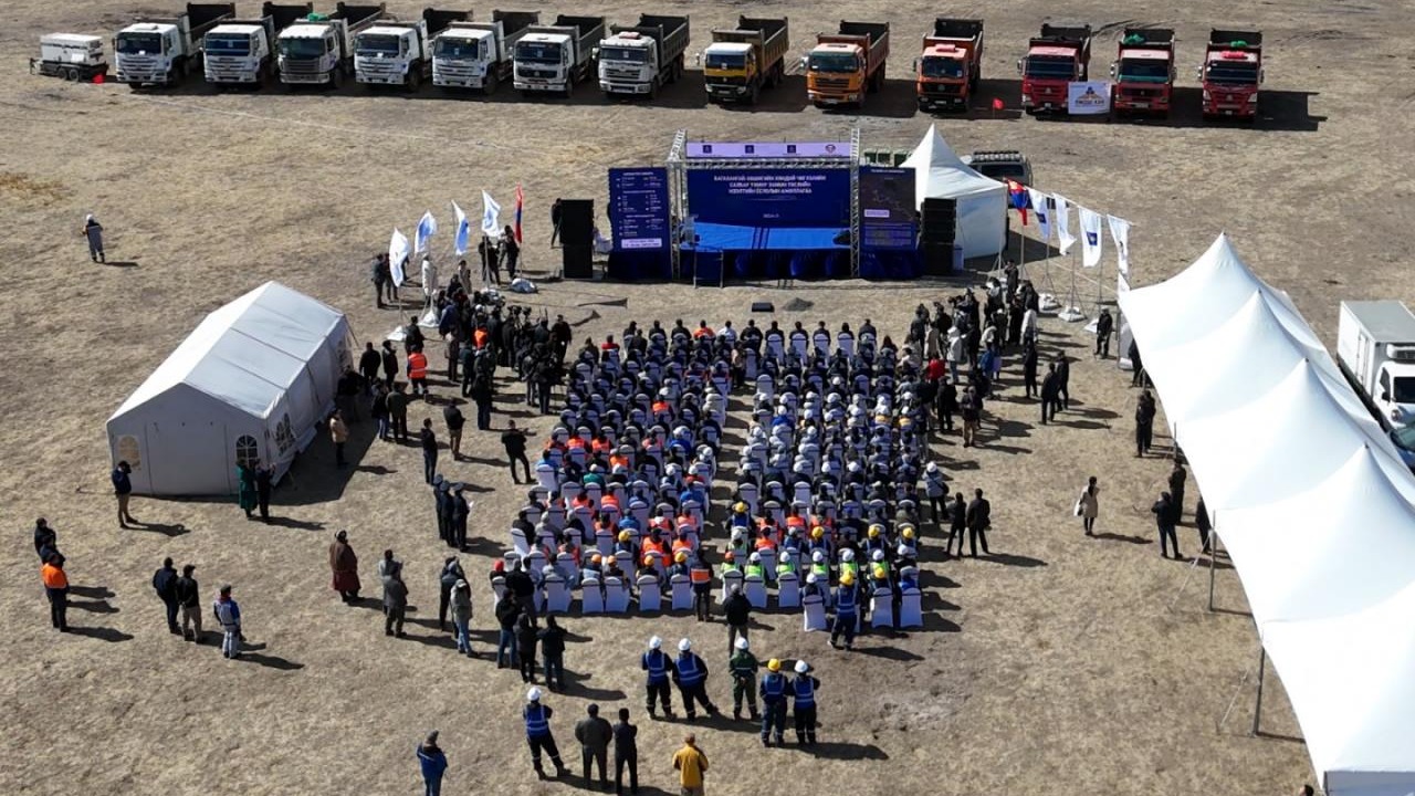 Б.Дэлгэрсайхан: Багахангай-Хөшигийн хөндий чиглэлд баригдах салбар төмөр зам нь үндэсний томоохон бүтээн байгуулалтын нэг байх болно