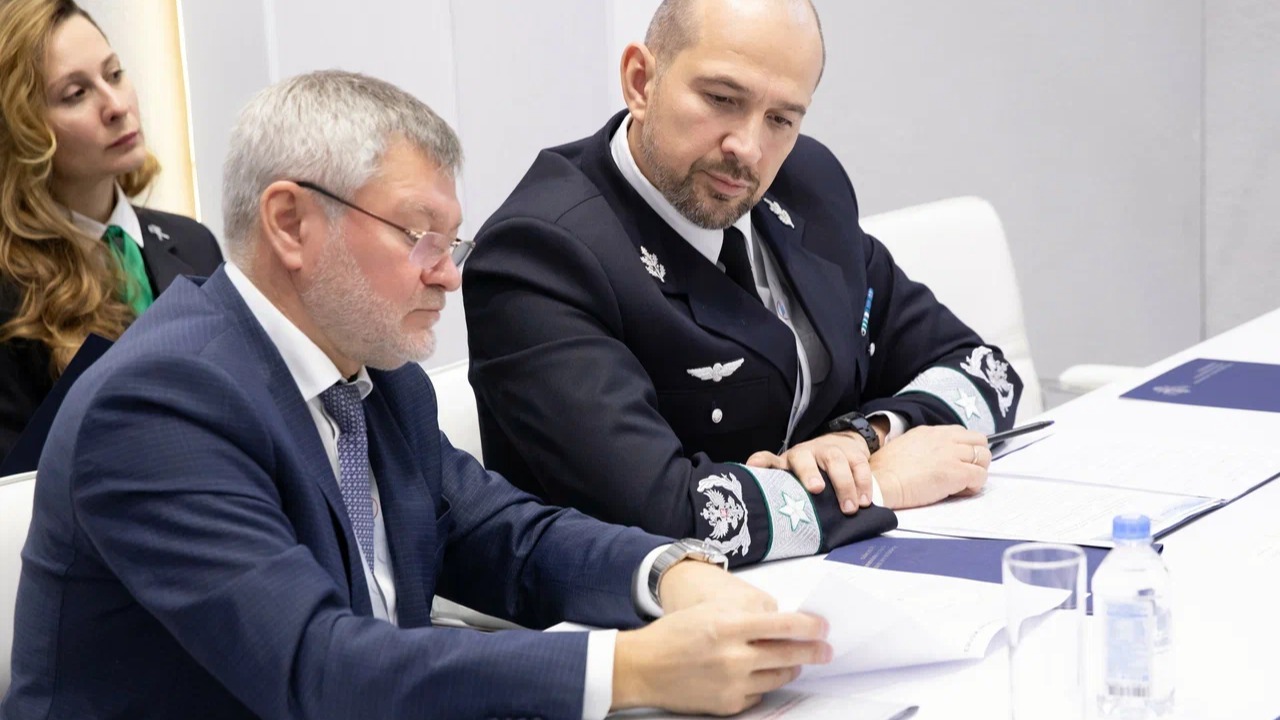 ОХУ-ын Холбооны төмөр замын тээврийн агентлаг (РОСЖЕЛДОР)-тай хамтын ажиллагааг өргөжүүлэх асуудлыг хэлэлцлээ.